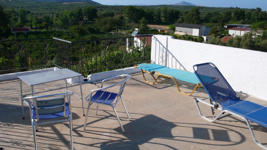 Stefanos Garden Apartment Armenoi  Bilik gambar