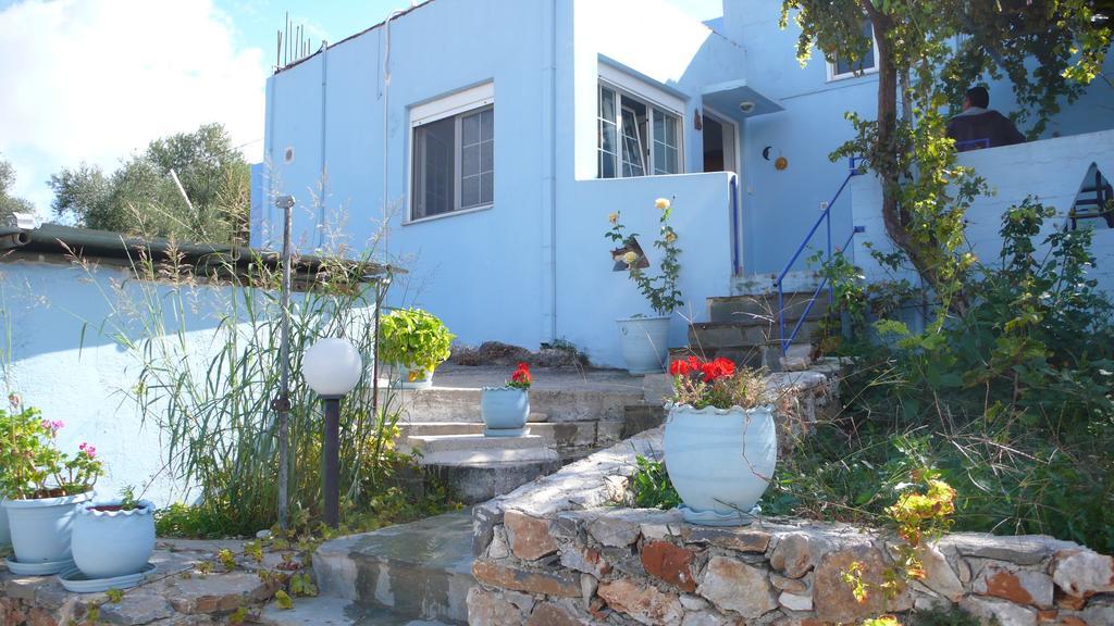 Stefanos Garden Apartment Armenoi  Bilik gambar